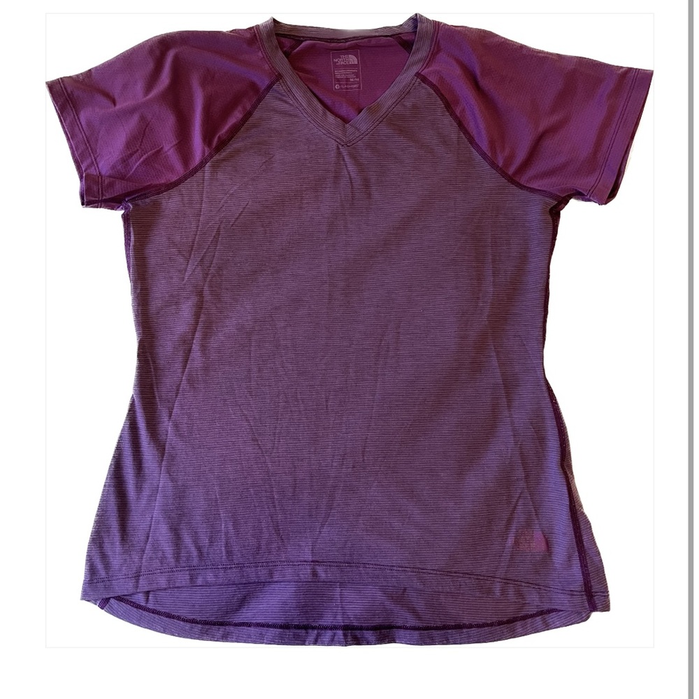 SOLD - The North Face Flash Dry Women’s Technical Breathable T Shirt Size Medium